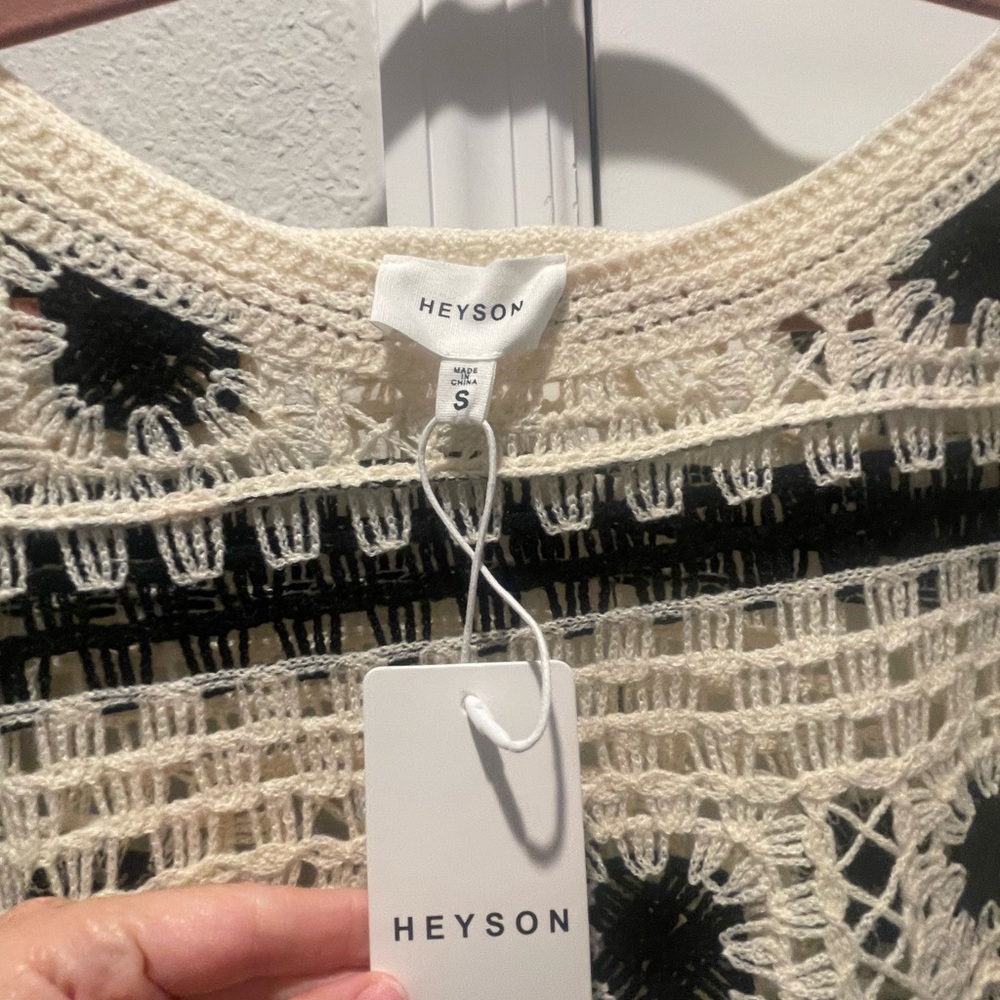 Chic Crochet Sweater in Black and Cream - Picture 4 of 6